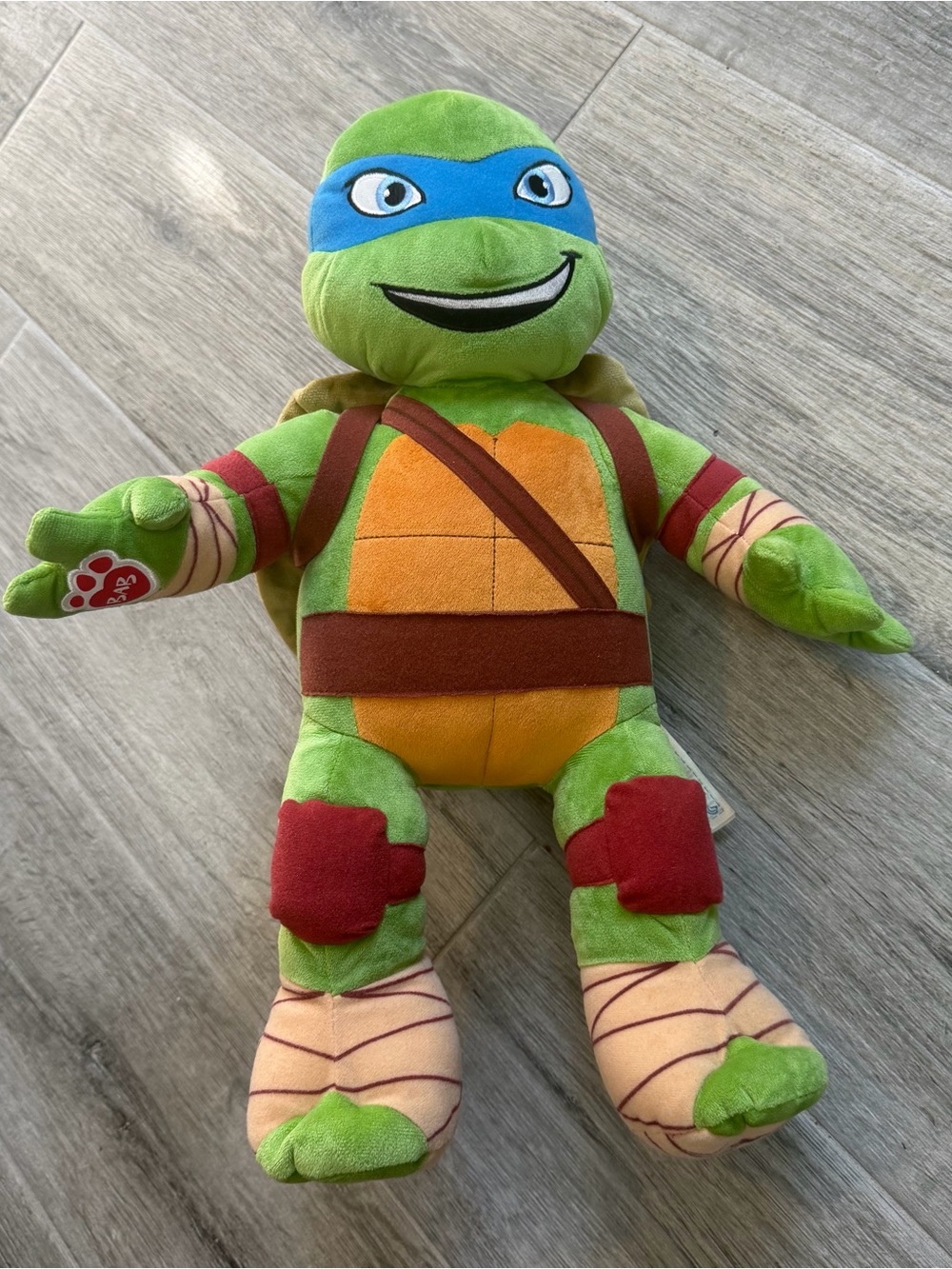 Build A Bear Leonardo TMNT
Teenage Mutant Ninja Turtle 18"
Plush Toy With Shell